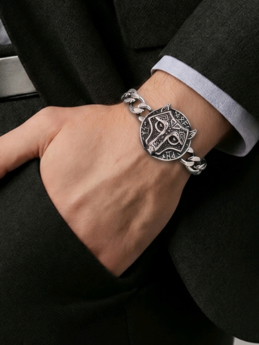 Stainless Steel Wolf Head Bracelet Chunky 11mm Curb Link Chain Viking Norse Rune
